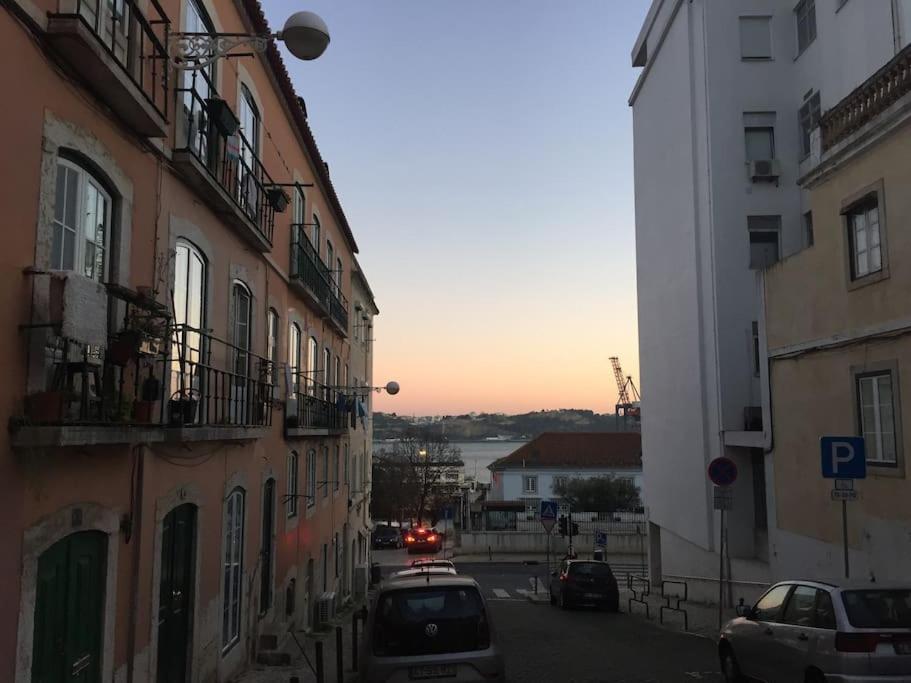 Cozy Estrela Apartment Lissabon Exterior foto
