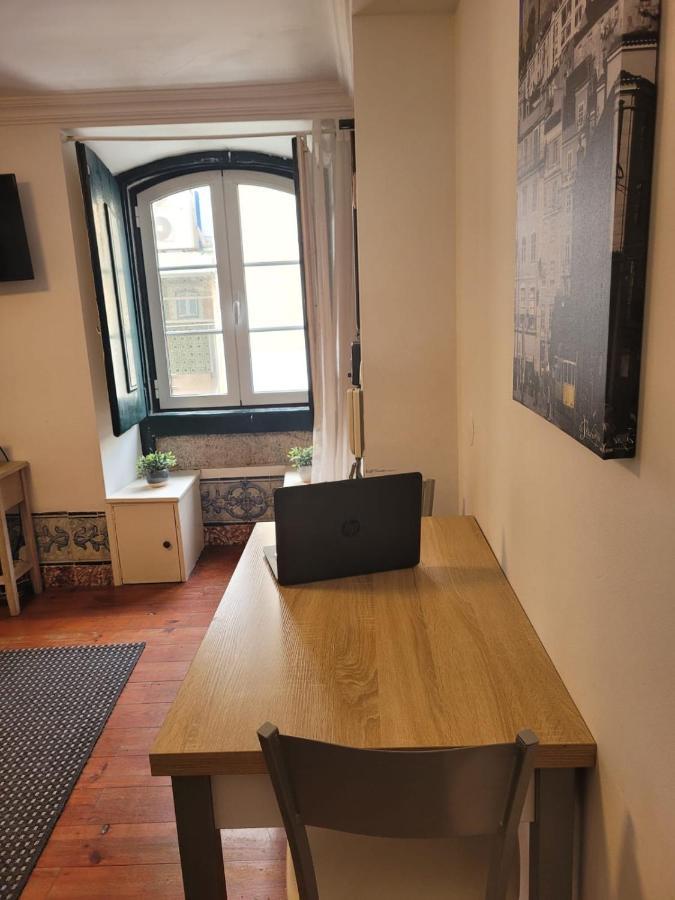 Cozy Estrela Apartment Lissabon Exterior foto