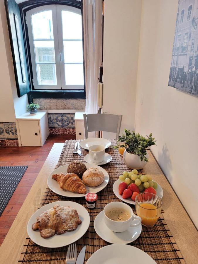 Cozy Estrela Apartment Lissabon Exterior foto